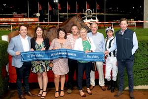 Foxy Lady Winning Connections, Moonee Valley Feb 2020 Foxy Lady Winning Connections, Moonee Valley Feb 2020
